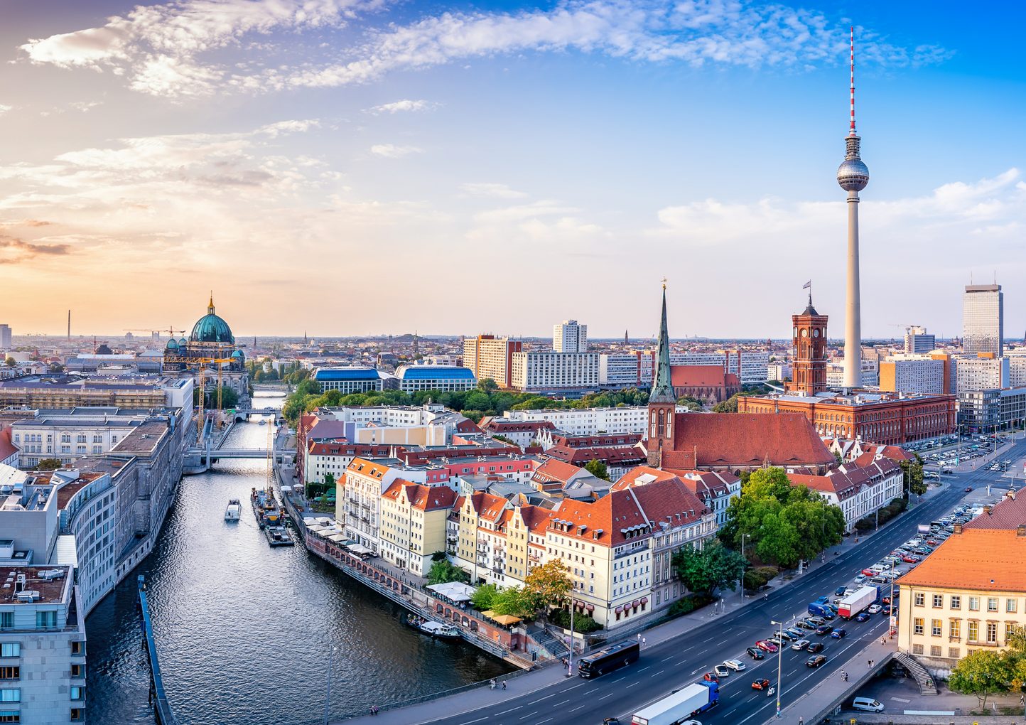 Panorama von Berlin mit Fernsehturm